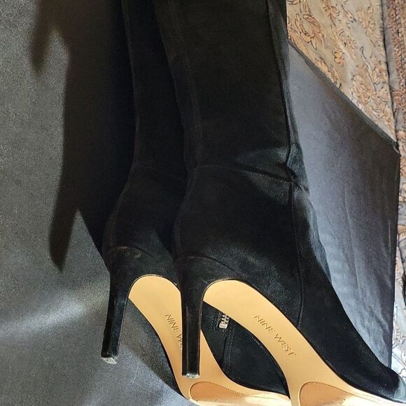 NINE WEST LONG BLACK SUEDE KNEE BOOT - Picture 12 of 16